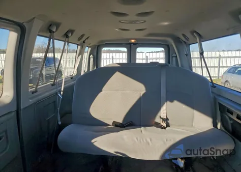 2011 Ford Econoline E350 Super Duty Wagon из США, поврежденный, VIN 1FBSS3BL8BDB01640